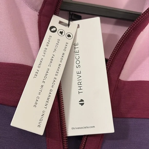NWT Thrive Societe Womens Loganberry Zip Colorblock Jacket - Picture 3 of 5